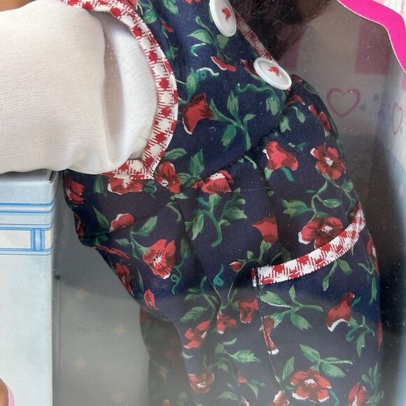 Cititoy Bashful‎ Kids Doll Brown Hair Girl Cap Floral Overalls 15" Vintage 2000 - Picture 4 of 16